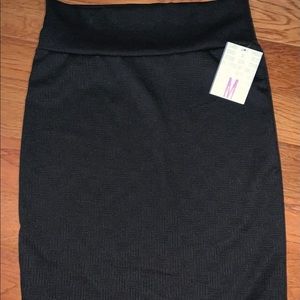 Medium LulaRoe Cassie Skirt